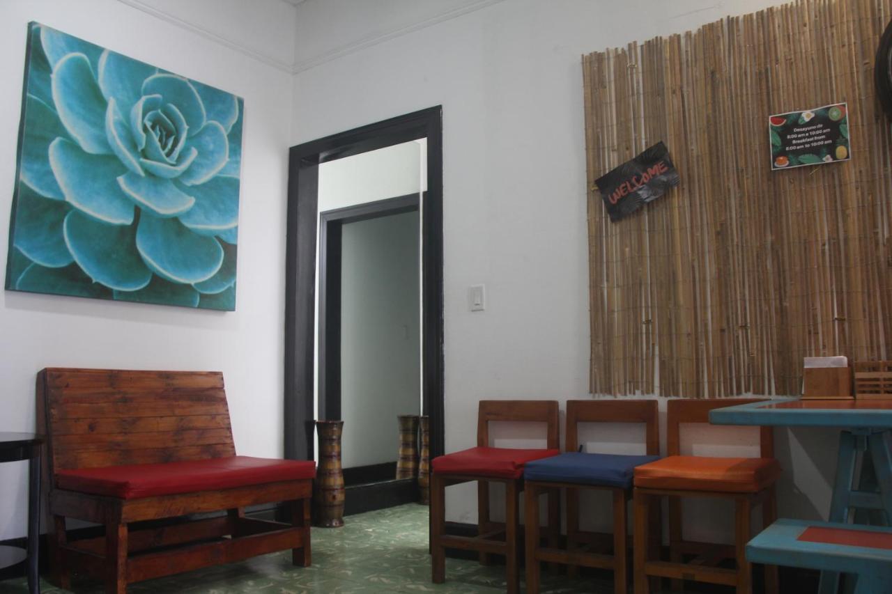 Eden'S Garden Hostel Panama City Exterior photo